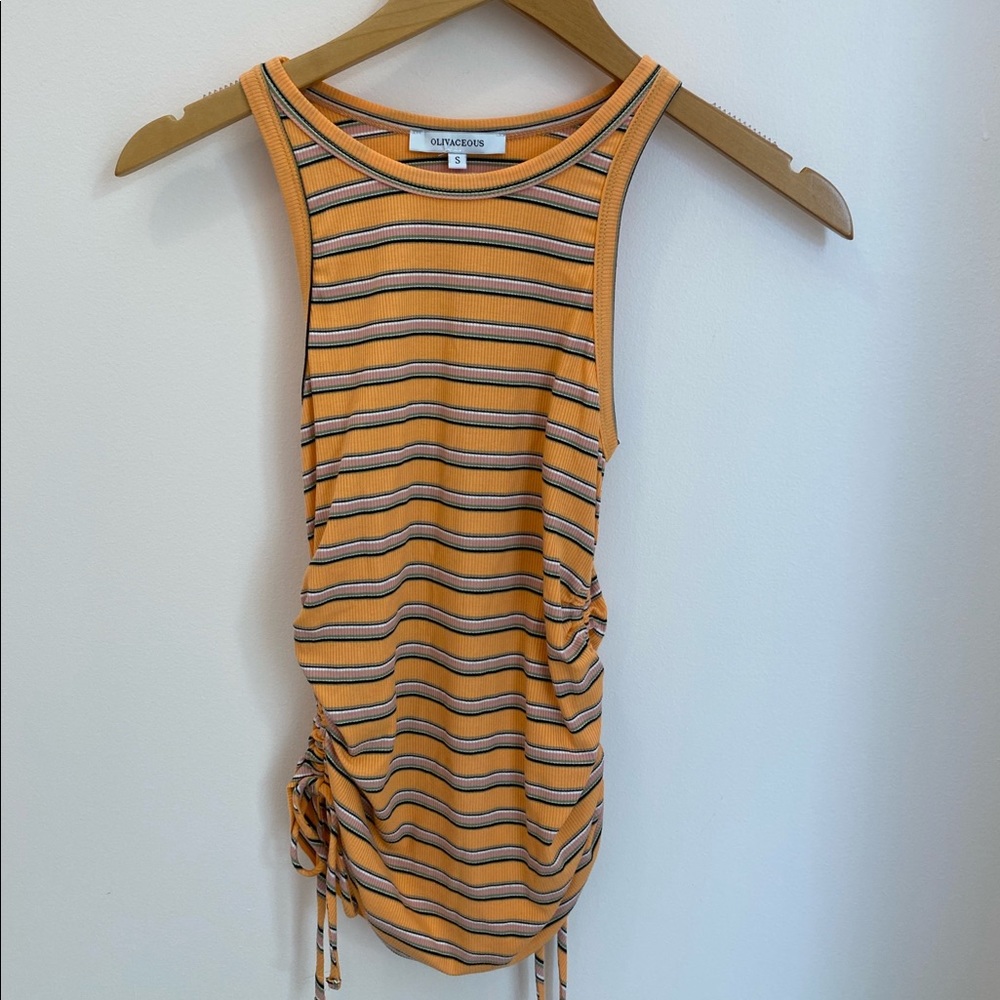 OLIVACEOUS Ruched Top